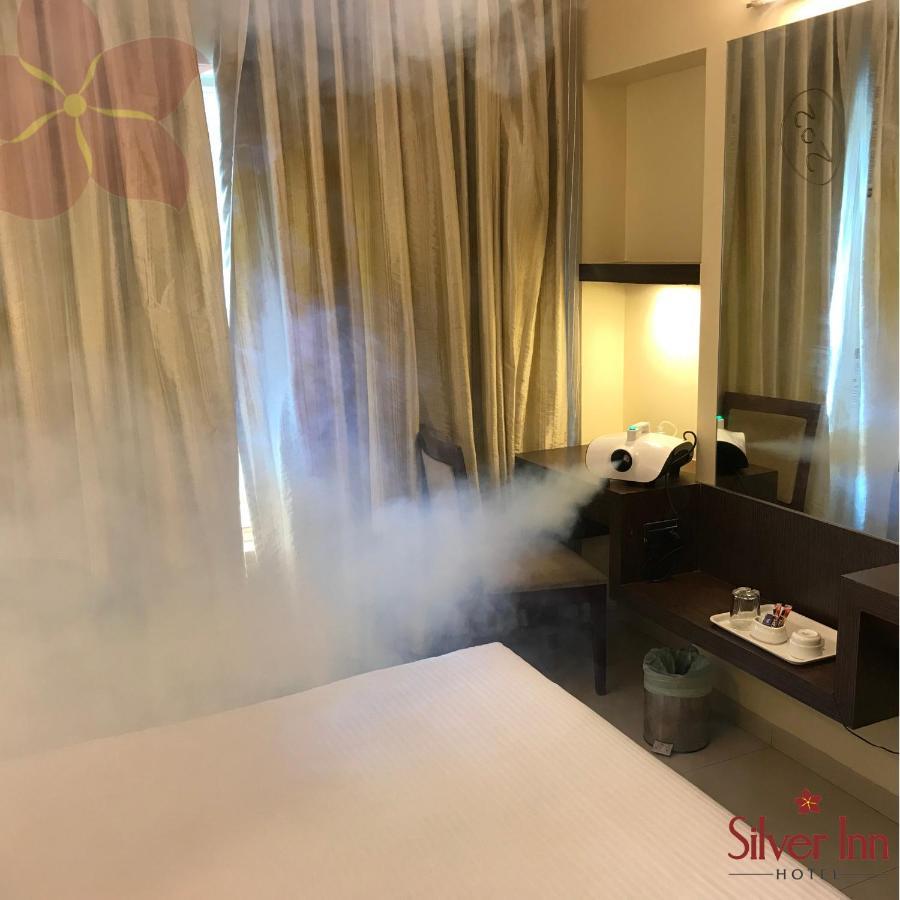 Hotel Silver Inn Мумбаї Екстер'єр фото