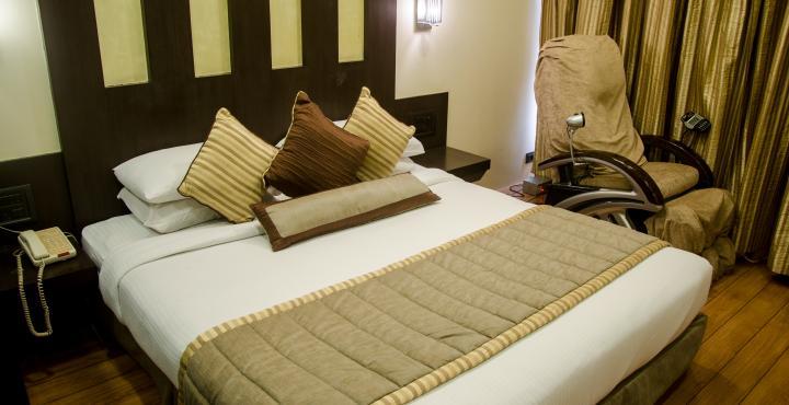 Hotel Silver Inn Мумбаї Екстер'єр фото