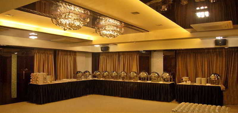 Hotel Silver Inn Мумбаї Екстер'єр фото