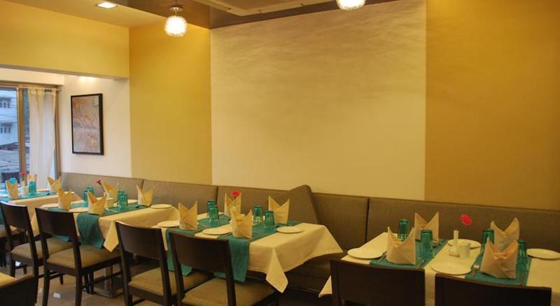 Hotel Silver Inn Мумбаї Екстер'єр фото